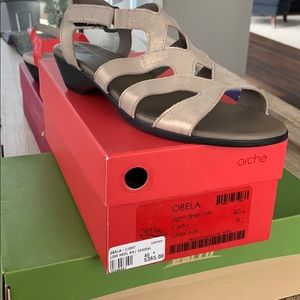 Arche Obela sandal